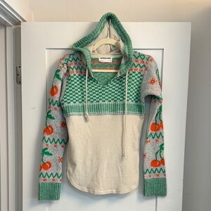 We The Free Green and Cream V-Neck Sweater